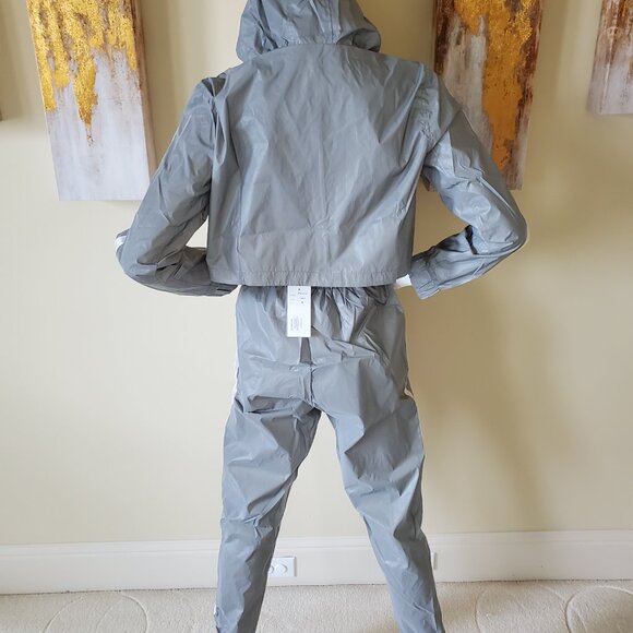 Hot & Delicious Women's Gray Reflective Hooded Tracksuit SZ M - Picture 5 of 14